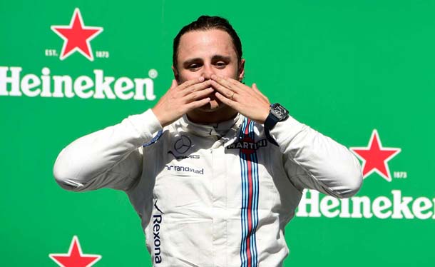 04-Incredible-Lightness-of-Being-Richard-Mille-RM009