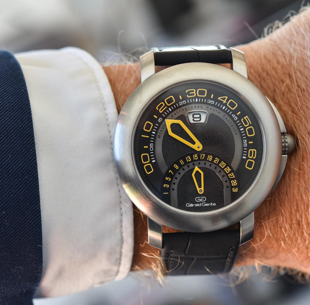Gerald-Genta-Arena-Bi-Retrograde-Anthracite-Dial-Titanium-2020-4