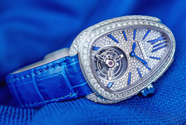 l1060522-2000x1333px-w