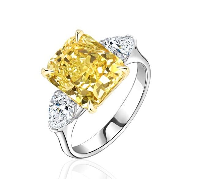 Кольцо с бриллиантами Fancy Yellow 6.03 ct.