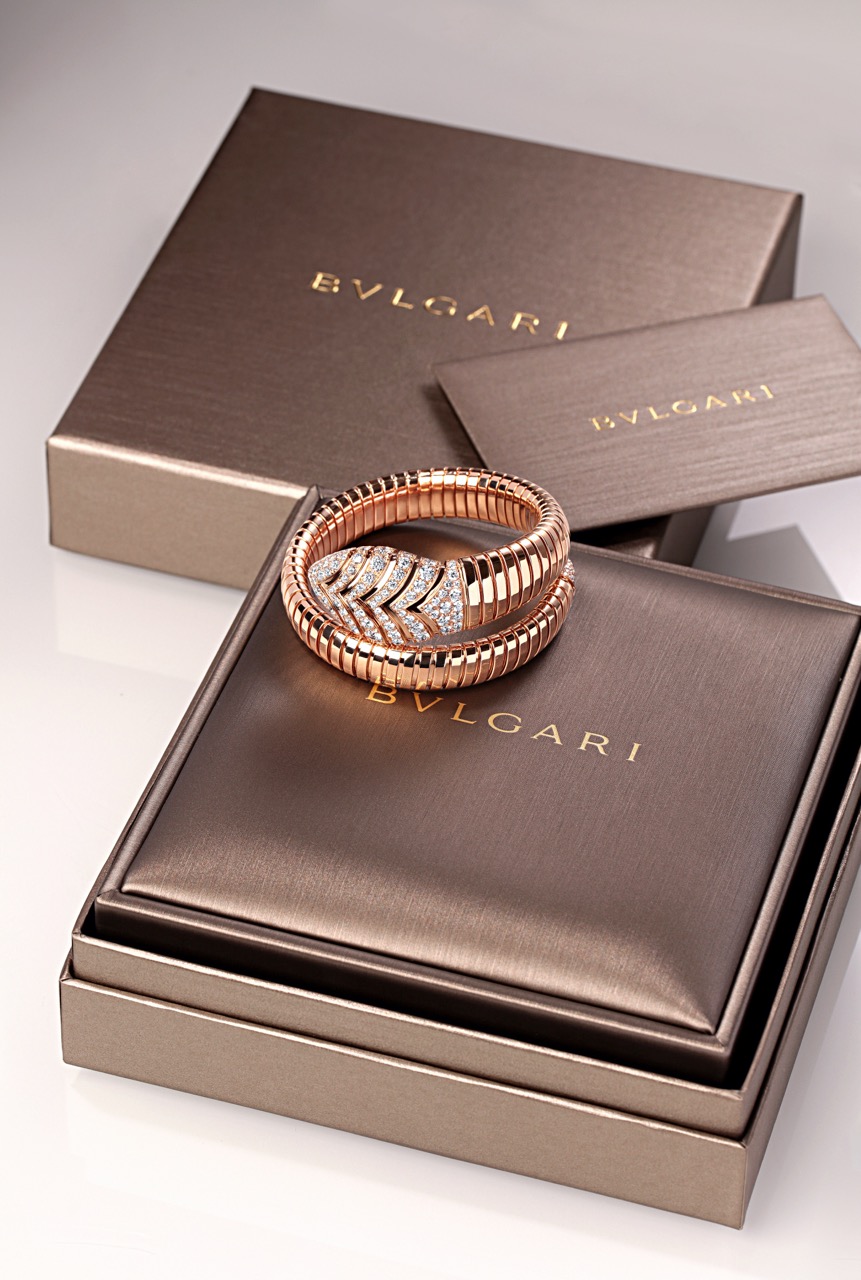 Браслет с бриллиантами Bvlgari Serpenti