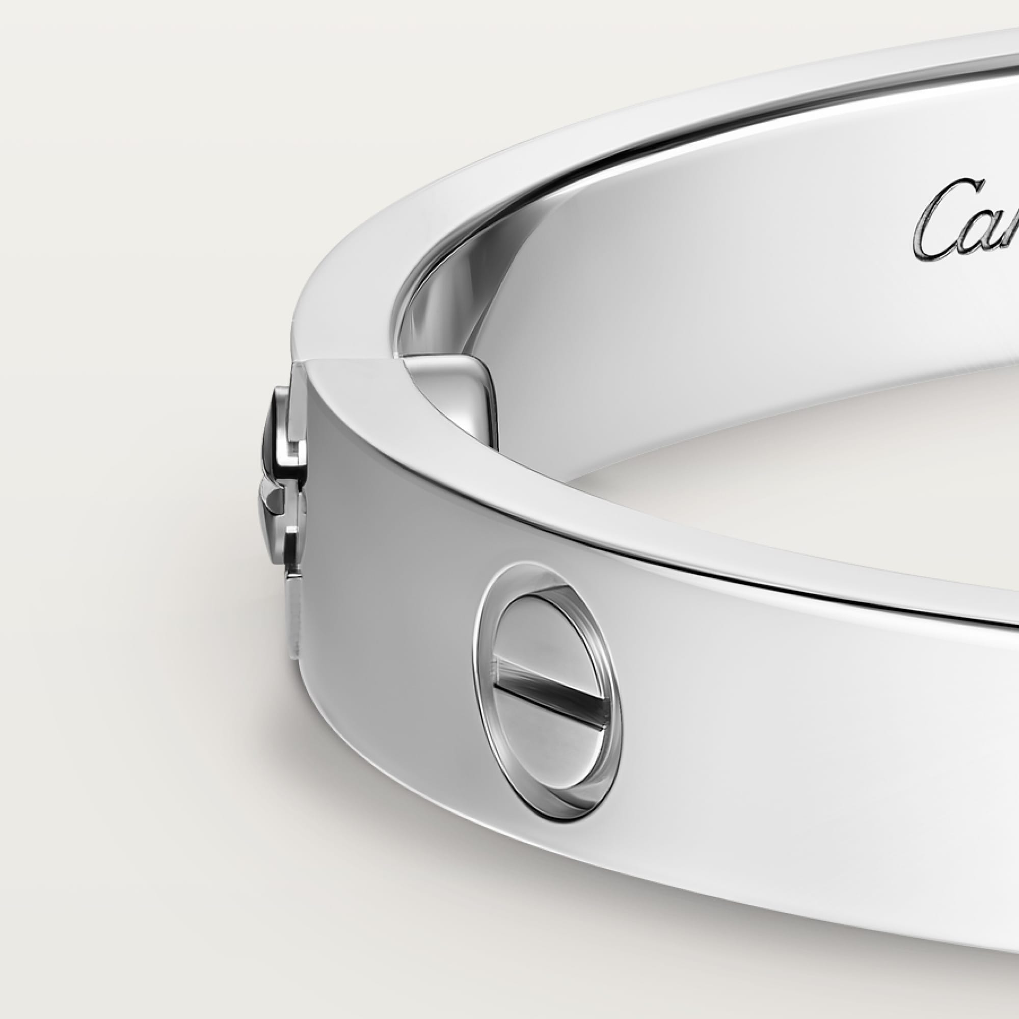 Браслет с 4 бриллиантами Cartier Love